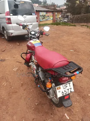 TVS HLX 125 2023 Red