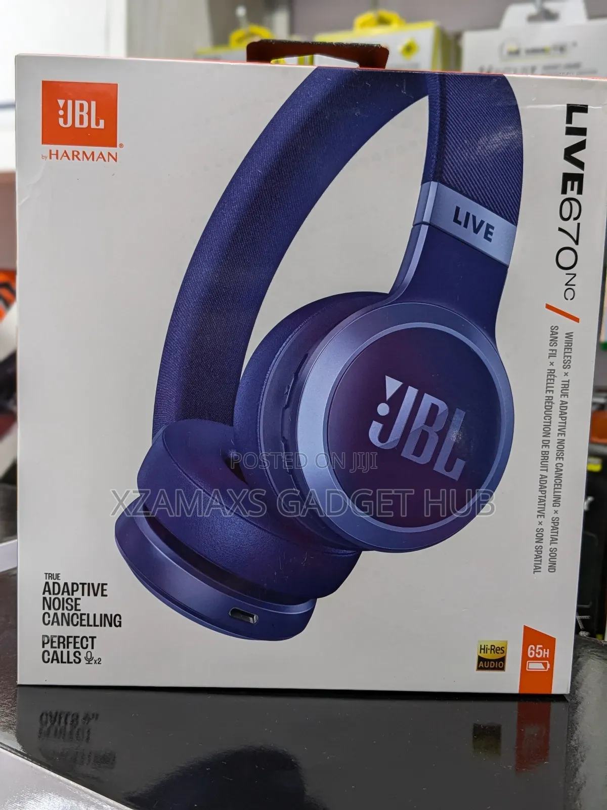 JBL Live 670