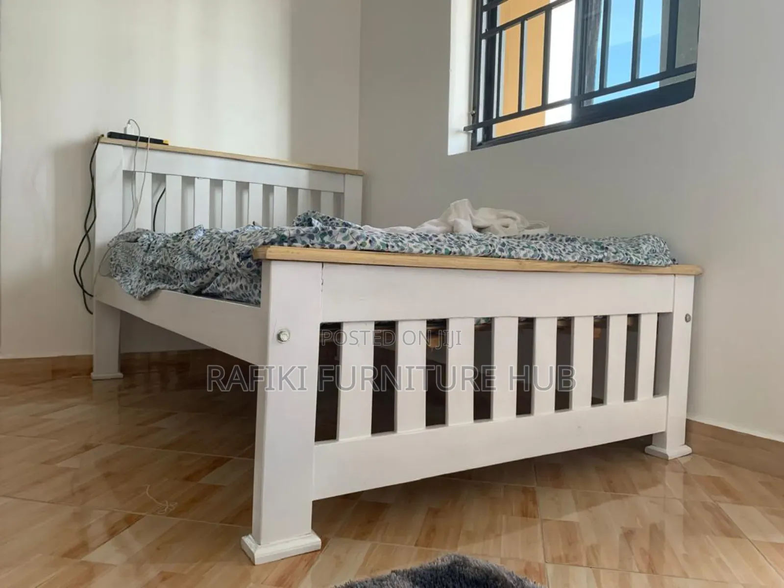 4by6 Bed / Furniture