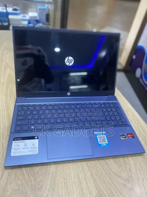 New Laptop HP Pavilion 15-Cs3063cl 16GB AMD Ryzen 5 SSD 512GB