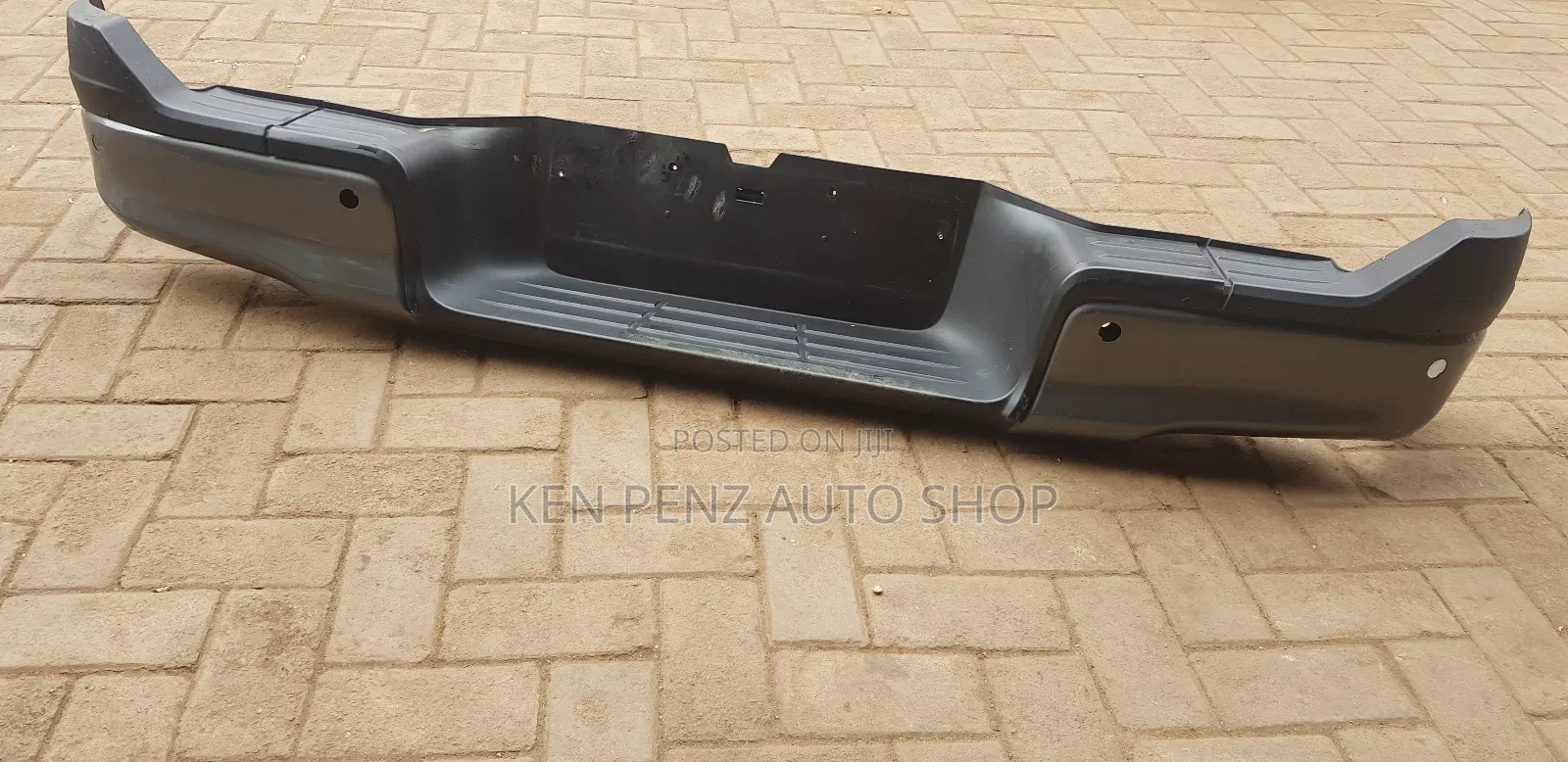 Rear Black Bumper for Hillux Revo and Rocco