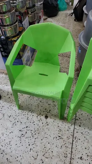 Bar/Restaurant Plastic Chairs