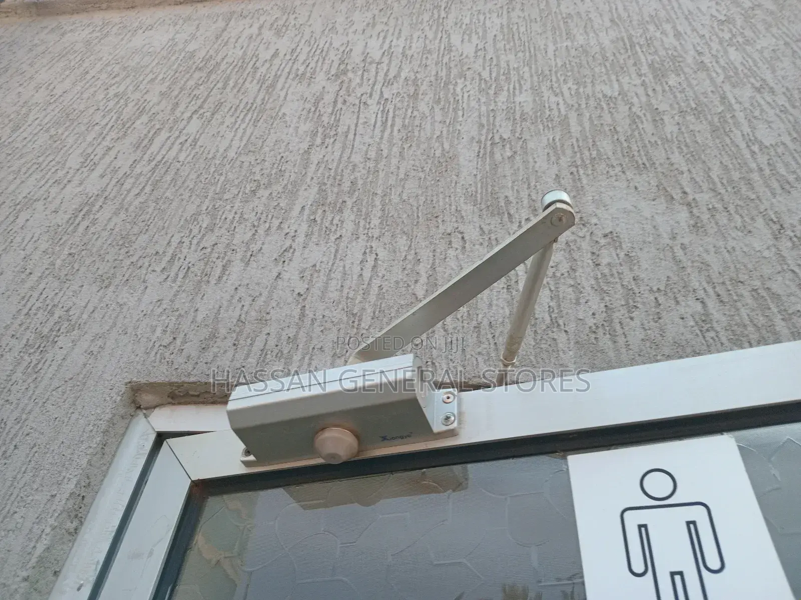 Doorcloser
