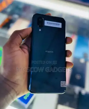 Sharp Aquos Sense 3 Plus SHV46 64 GB Black