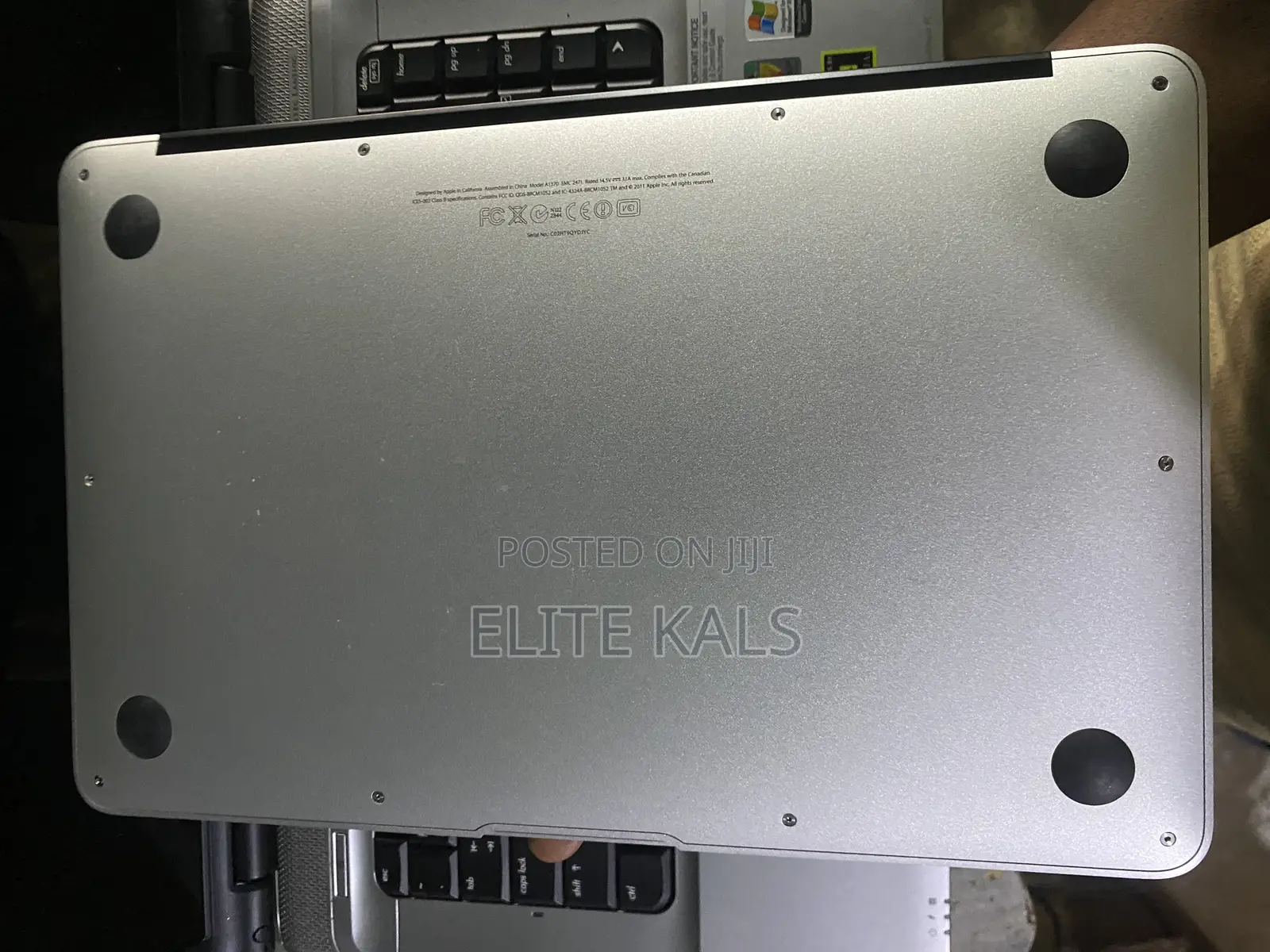 Laptop Apple MacBook Air 2GB Intel Core I5 SSD 60GB