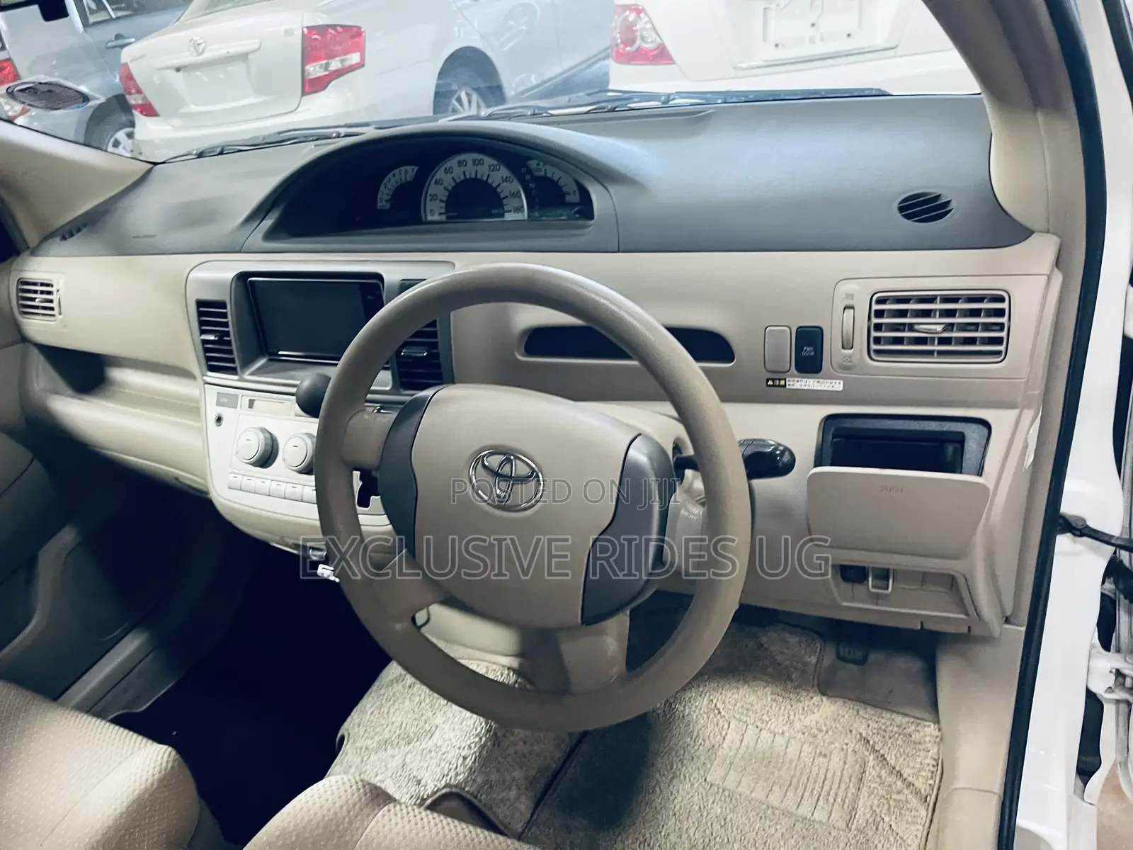 Toyota Raum 1.5 AWD 2011 Off white