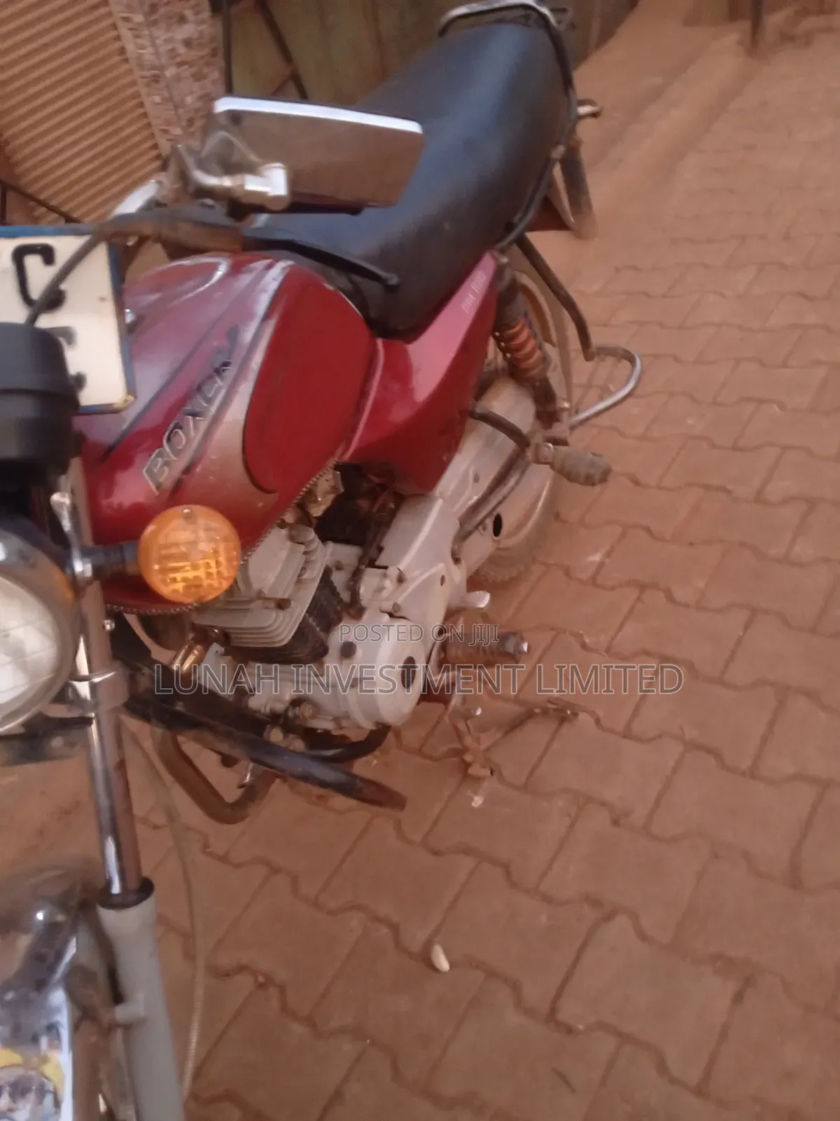 Bajaj Boxer BM100ES 2023 Red