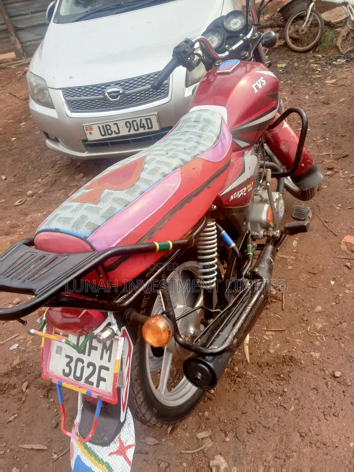TVS HLX 125 2023 Red