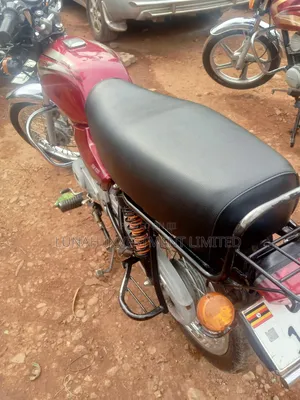 Bajaj Boxer 2023 Red
