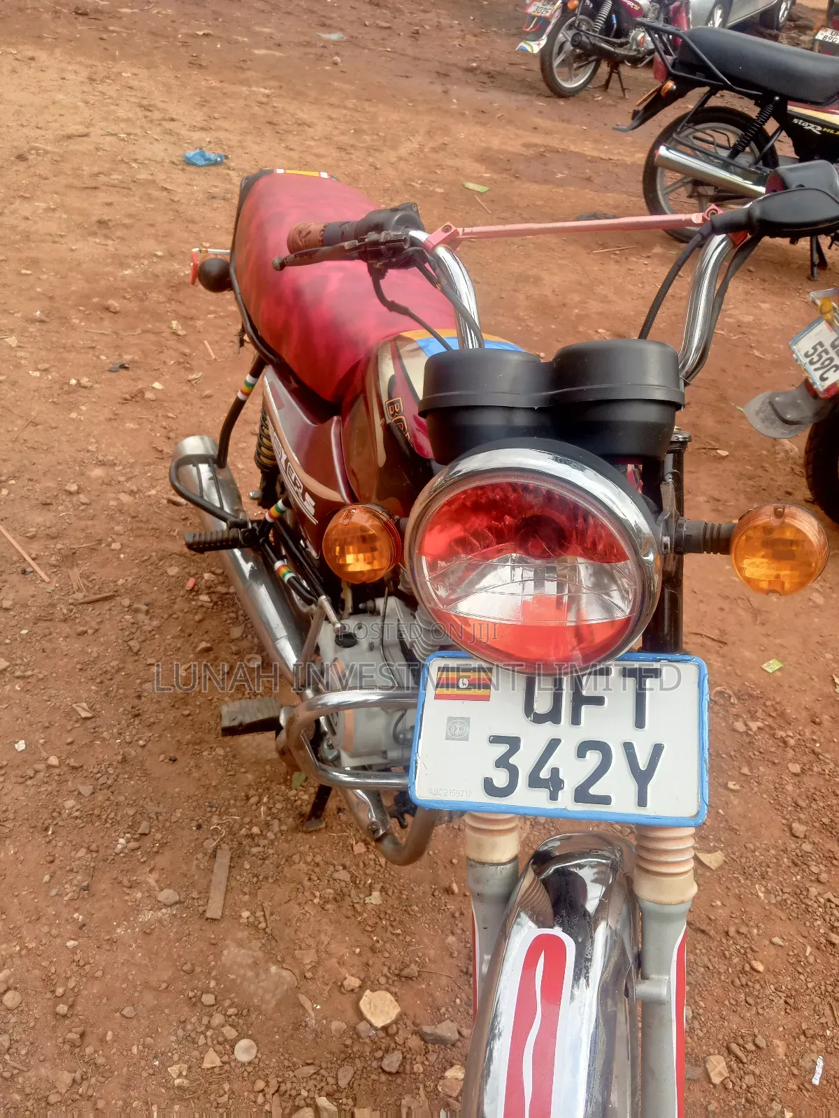Bajaj Boxer 100 2023 Red