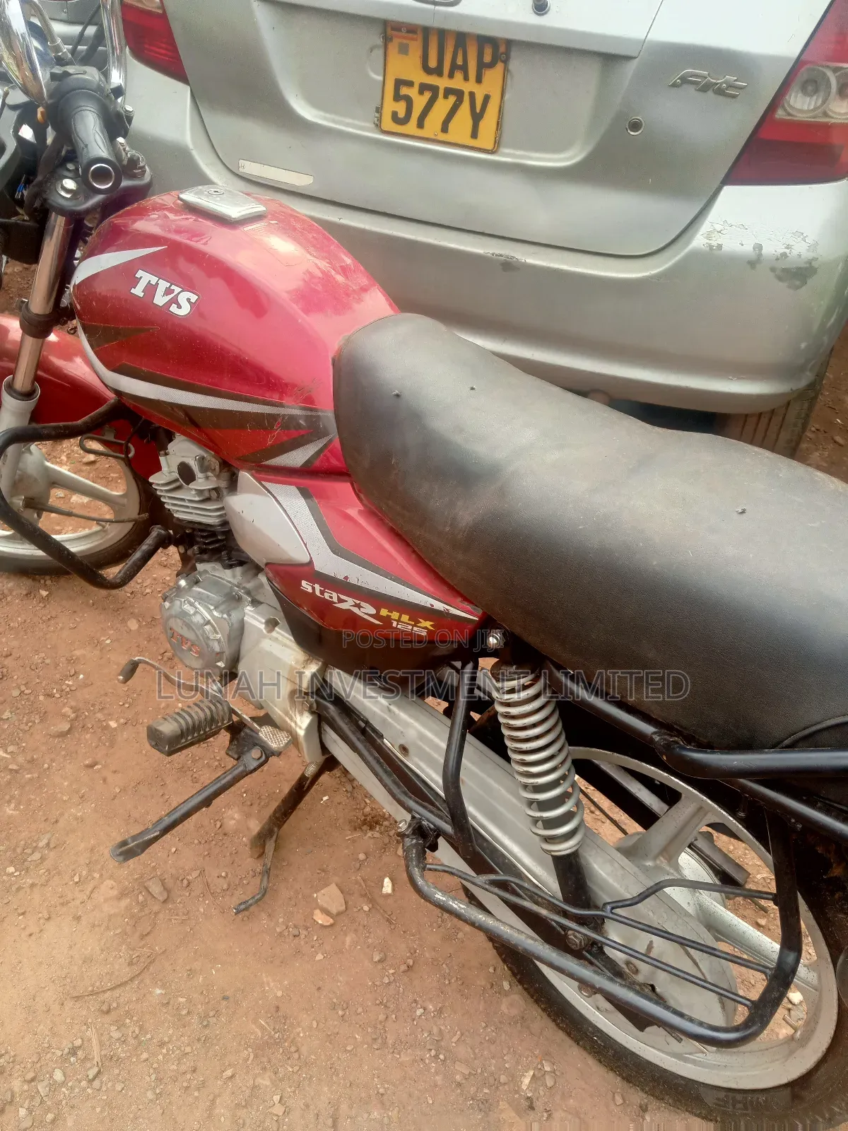 TVS HLX 125 2023 Red