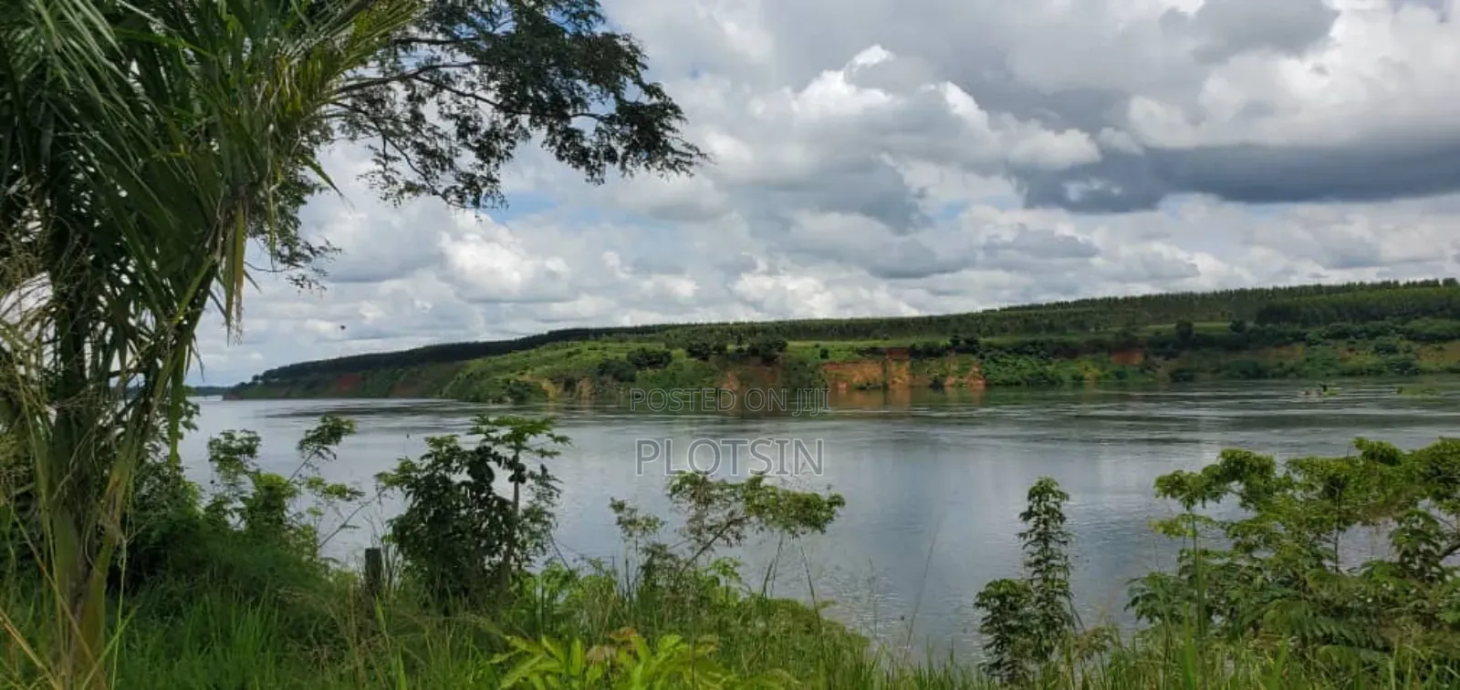 3 Acres at 360m Kangulumira, Kayunga Just Next to Wildwaters