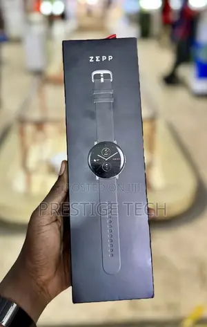 Photo - Amazfit Zepp E Stylish Smart Watch