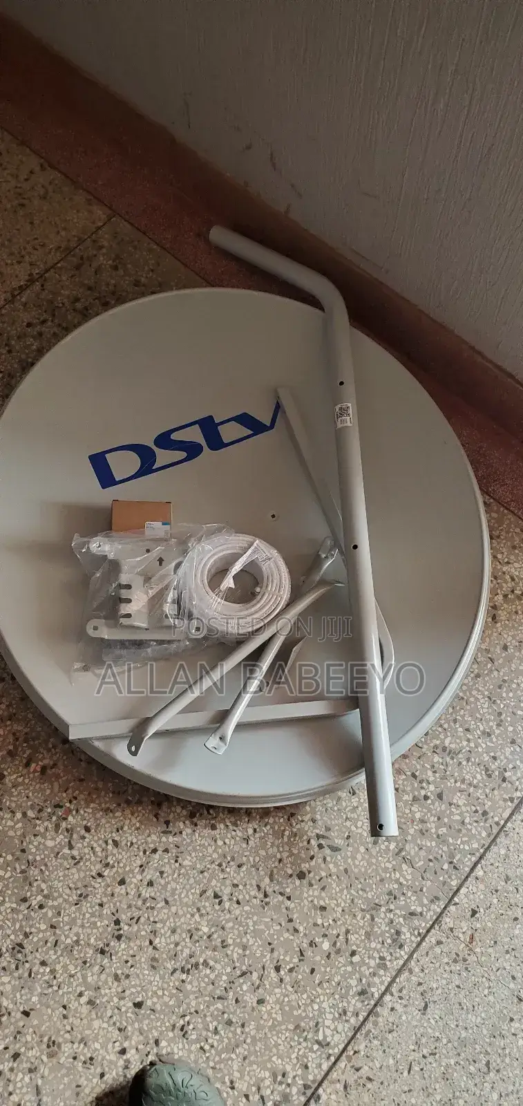 At Only 123000/= and You Grab Your DSTV Hd Decoder,Free Ins