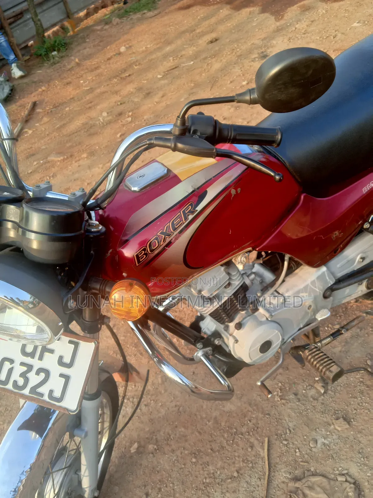 Bajaj Boxer 100 2023 Red