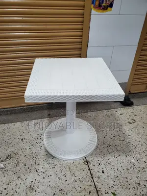 Bar/Restaurant Table