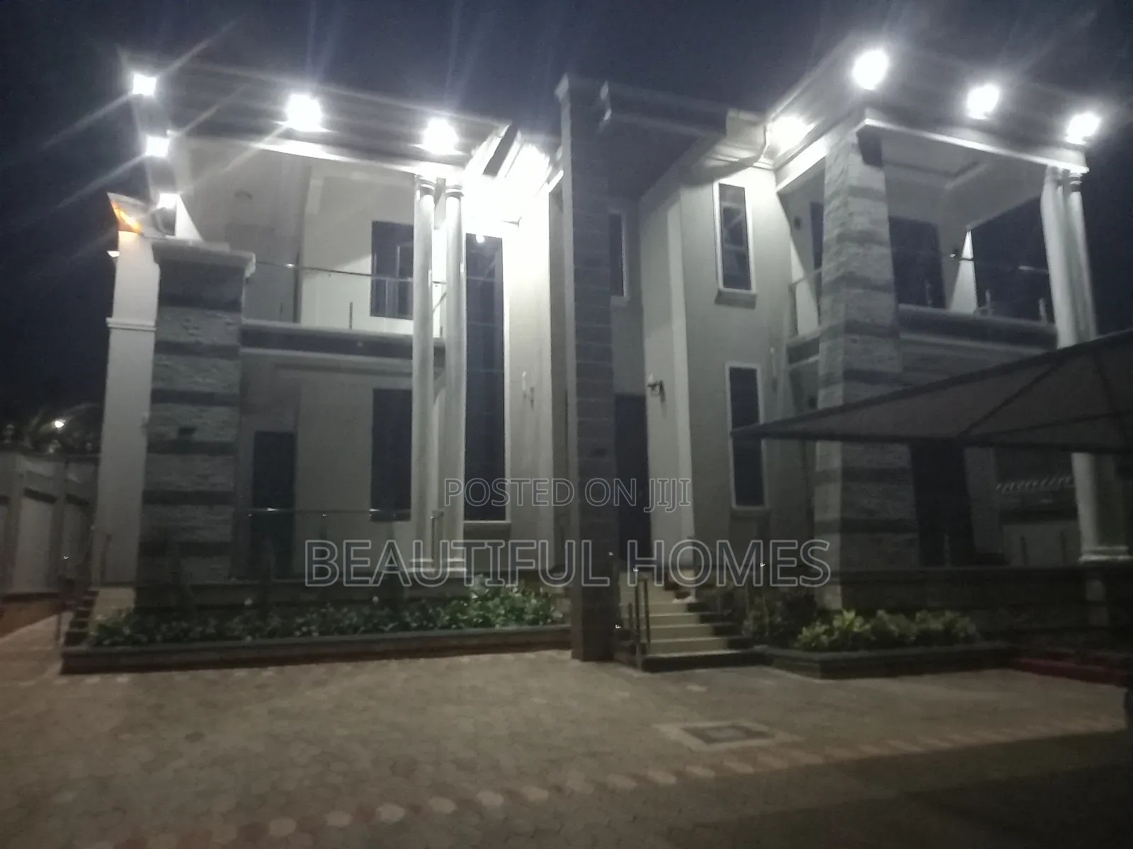 Furnished 6bdrm Mansion in Kira Ministers', Central Division for sale