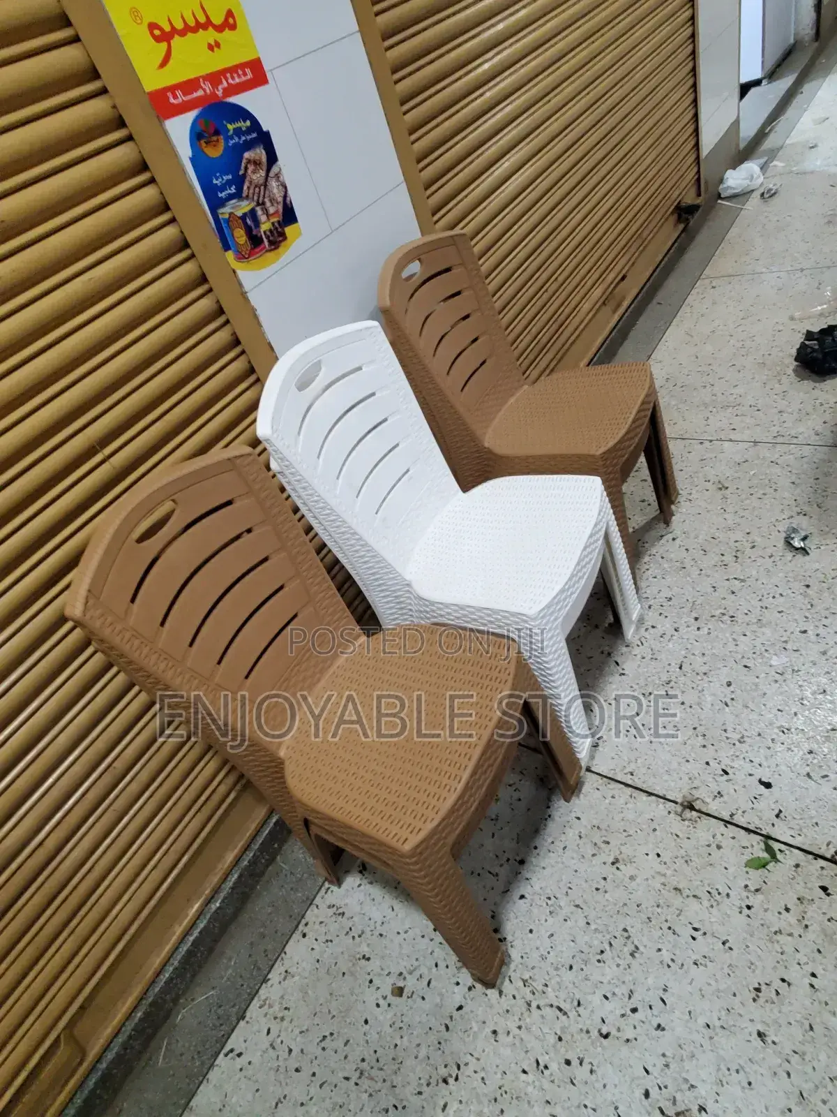 Bar/Restaurant Plastic Chairs Armless
