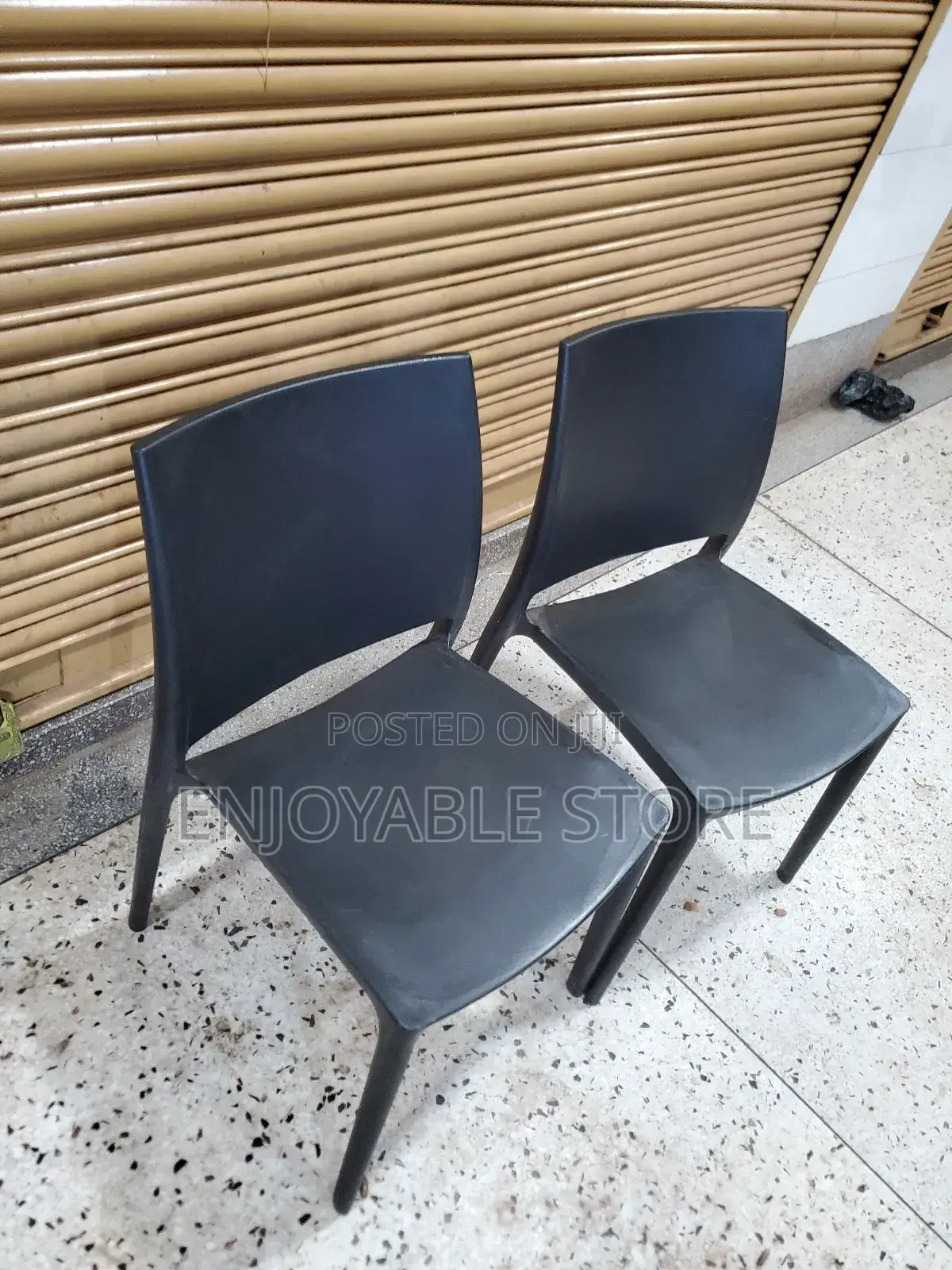 Bar/Restaurant Plastic Chairs
