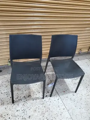 Bar/Restaurant Plastic Chairs