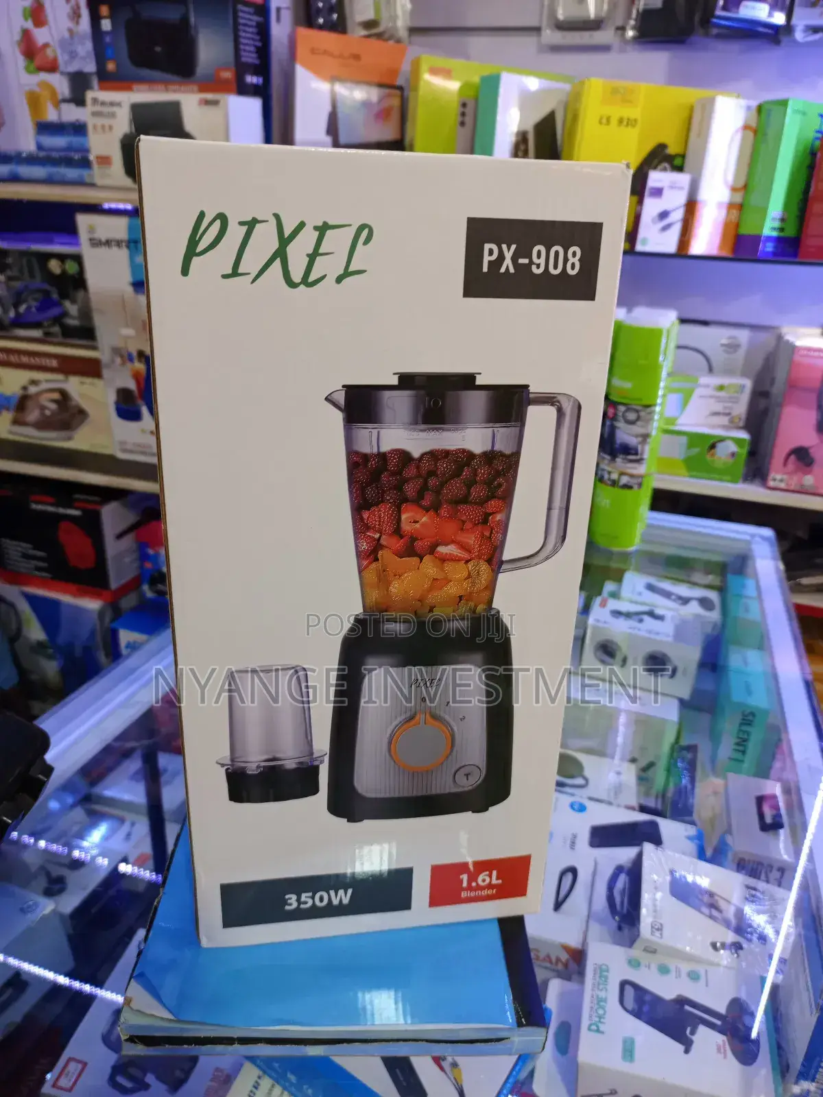 Pixel Blender 2l With a Grinder