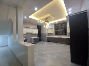Furnished 6bdrm Duplex in Kira Posh for sale
