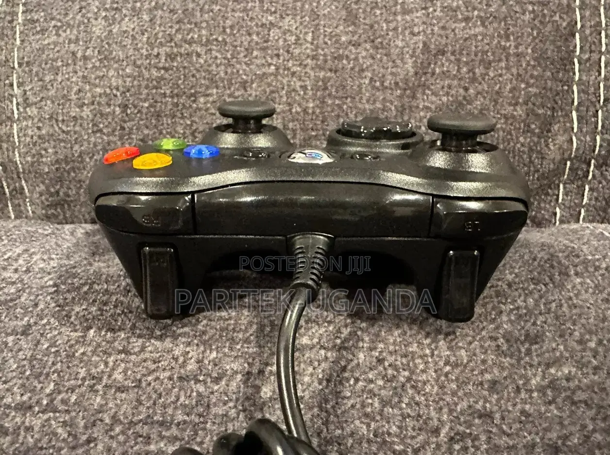 Wired Controller Black Officially Licensed Xbox 360