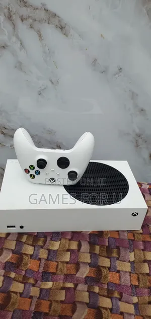 UK Used Xbox Series S With One Controller