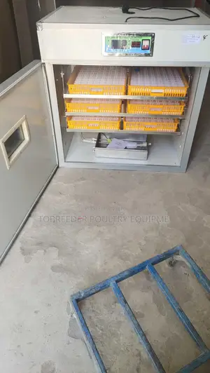 528 Egg Incubator