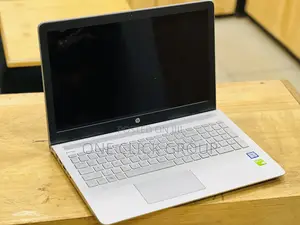 New Laptop HP Pavilion 15 16GB Intel Core I7 SSHD (Hybrid) 512GB