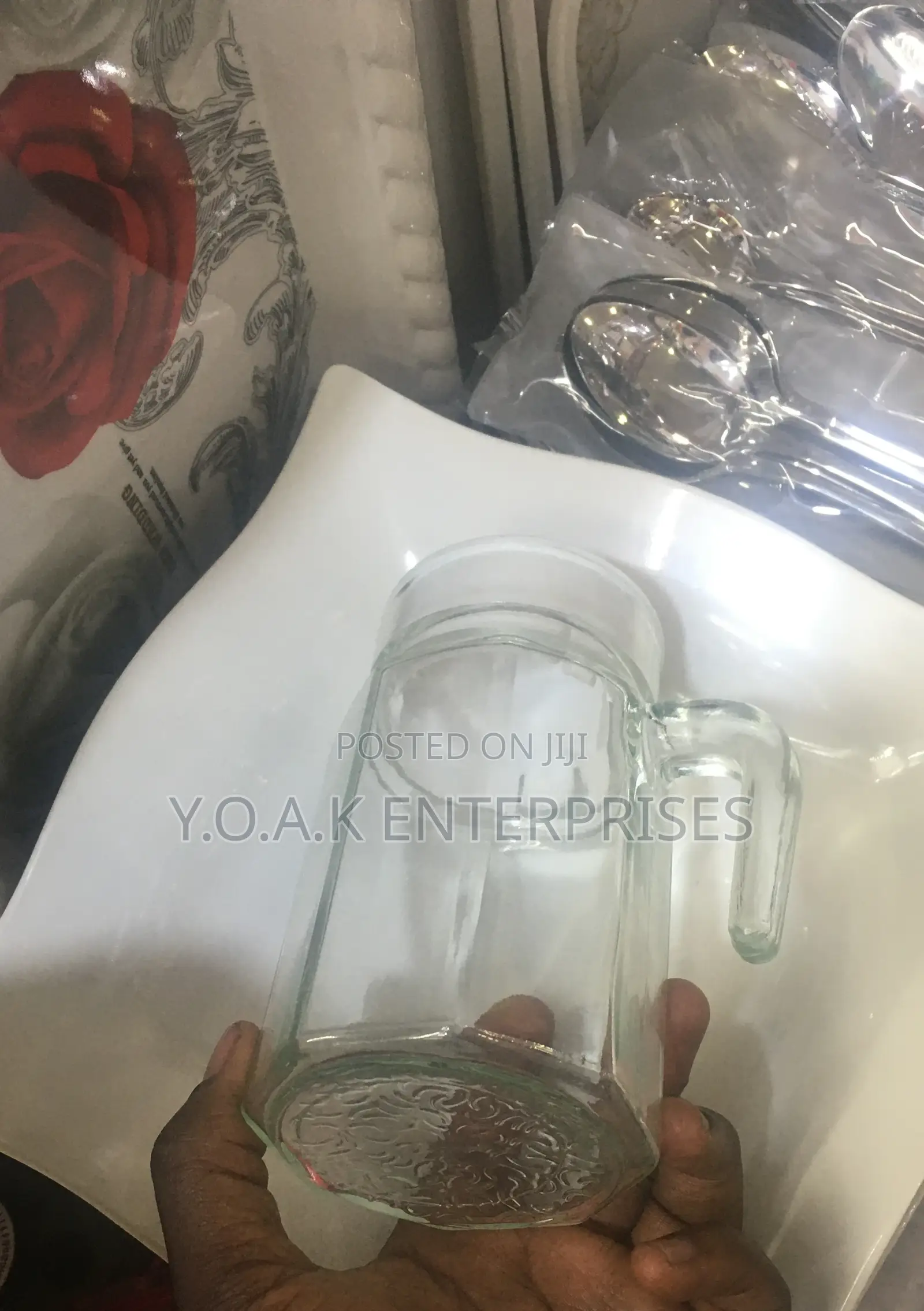 850ml Glass Jug