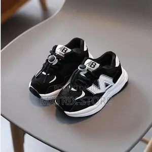 Photo - Boys Girls Students Kids Running Shoes