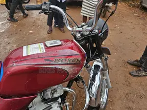 TVS HLX 125 2019 Red