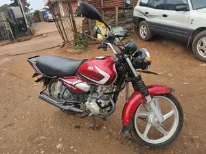 TVS HLX 125 2023 Red