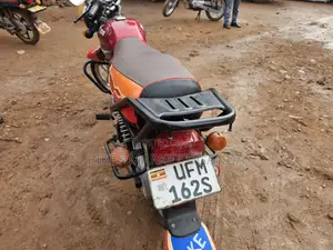TVS HLX 125 2022 Red