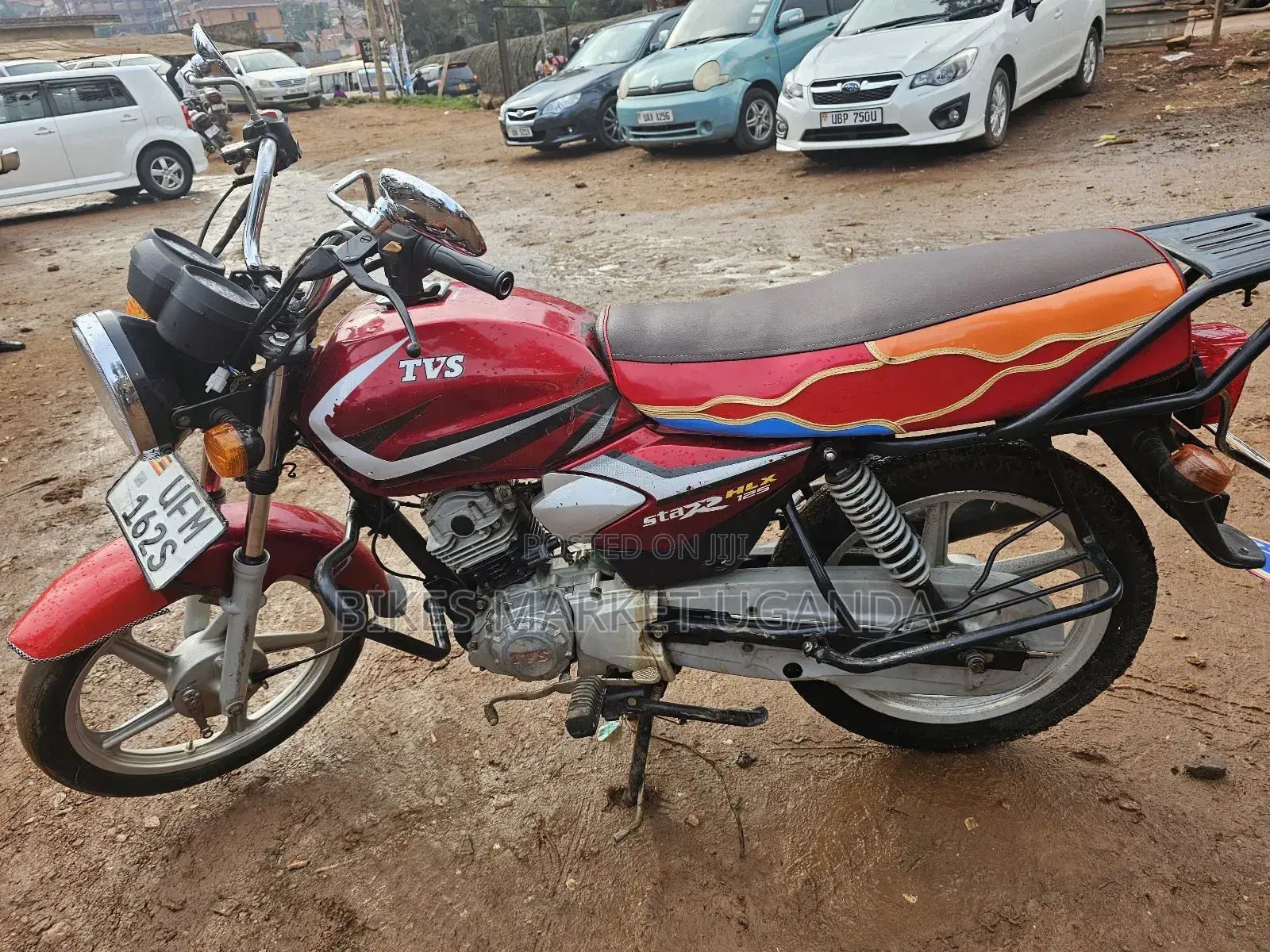 TVS HLX 125 2022 Red