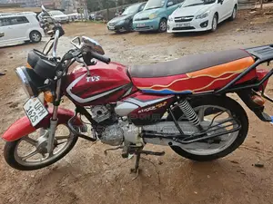 TVS HLX 125 2022 Red