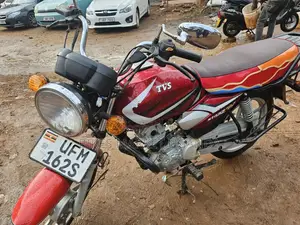 TVS HLX 125 2022 Red