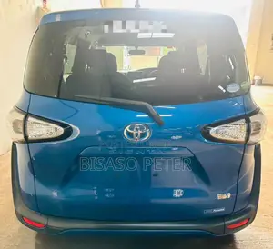 Toyota Sienta 1.5 Hybrid FWD (6-seater) 2016 Blue