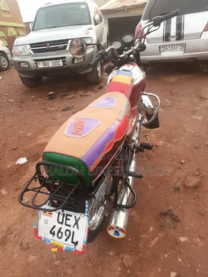 Bajaj Boxer 2019 Red