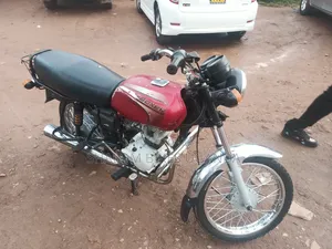 Bajaj Boxer 100 2023 Red