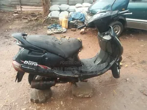 Mahindra Duro 2014 Black