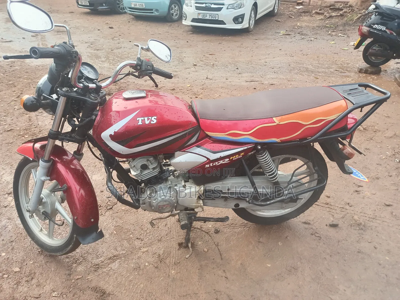 TVS HLX 125 2022 Red