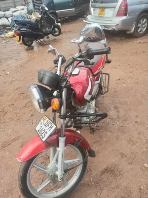 TVS HLX 125 2022 Red
