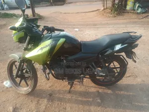 TVS Apache 160 4V 2019 Green