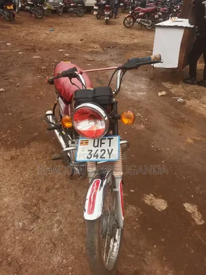 Bajaj Boxer 100 2023 Red