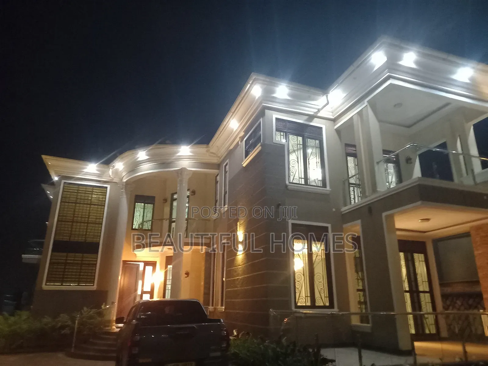 Furnished 7bdrm Mansion in Kira for sale