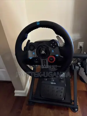 Logitech G29 Driving Force Racing Wheel and Pedals