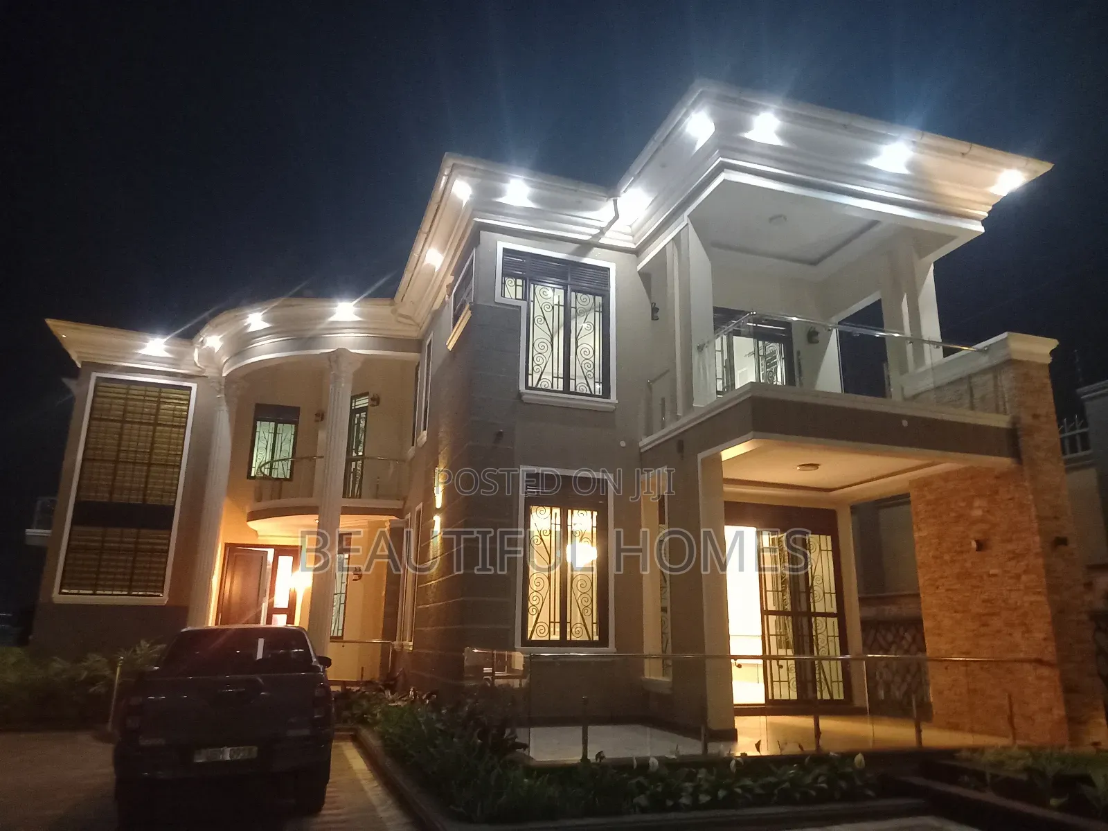 Furnished 7bdrm Mansion in Kira Rich for sale
