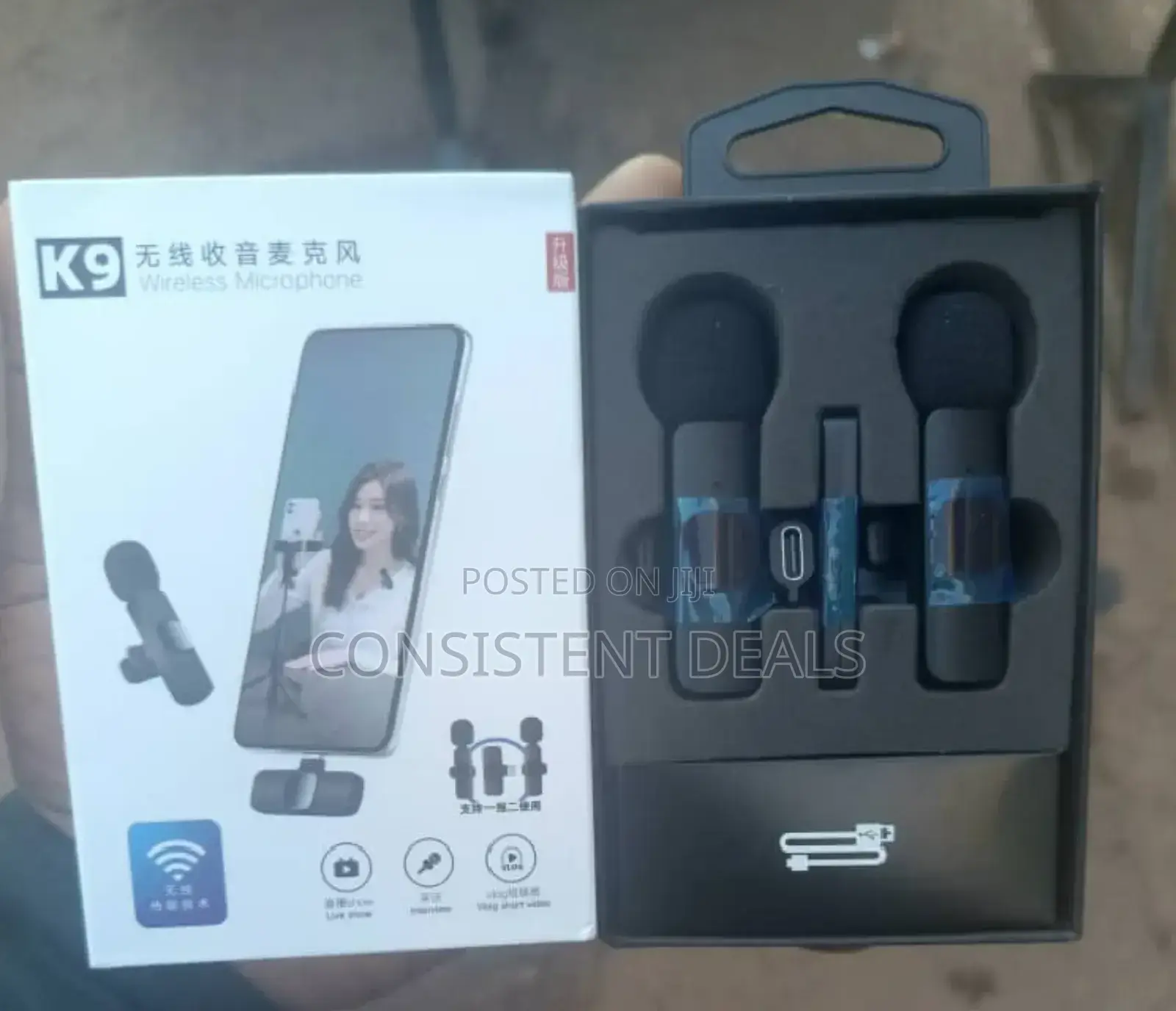 Dual Wireless Microphones